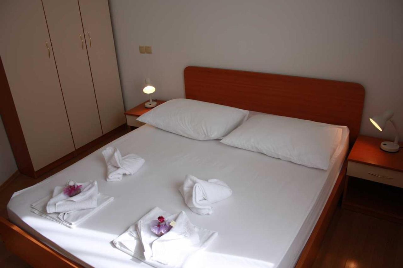Villa Dvor Apartments Omiš Extérieur photo